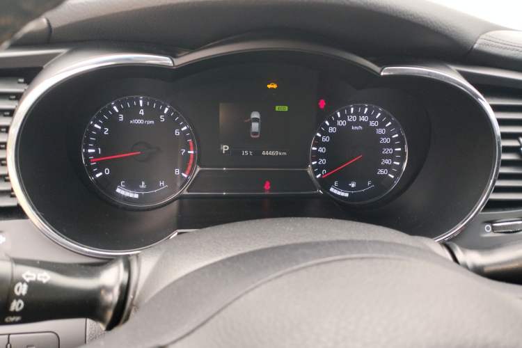 Used Kia K5 2014 2.0L Automatic LUXURY
