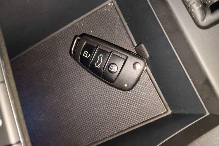 Used Audi Q3 2024 40 TFSI Fashion Dynamic Model Vehicle Key