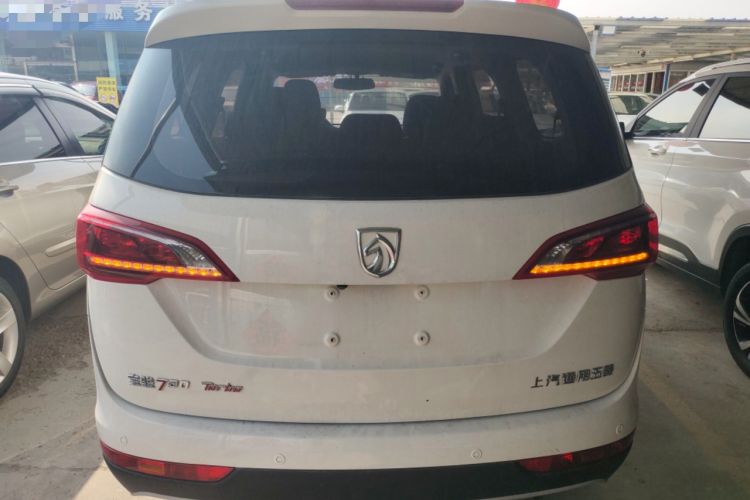 Used Baojun 730 2019 1.5T Manual Fashion Model 7-seater National V