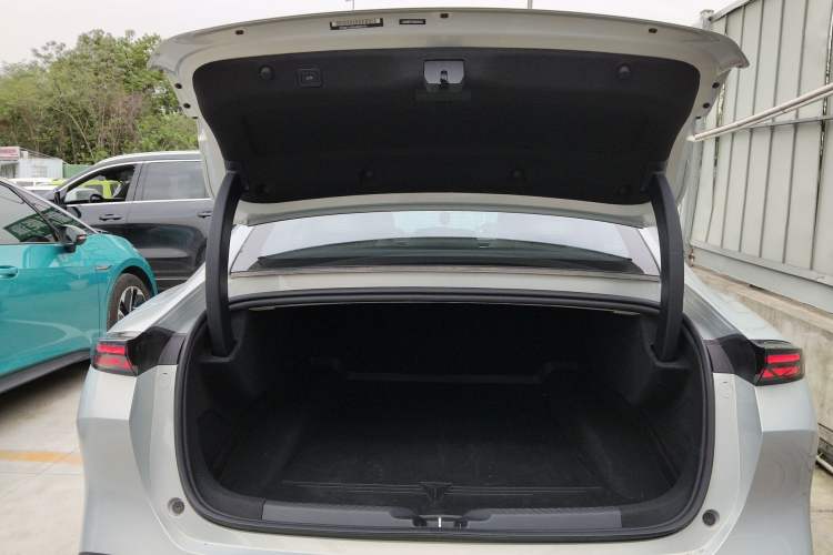 Used Deepal L06 2026 Model 560Ultra+ Laser Edition