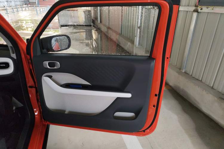 Used Geely Auto Panda 2025 210km Panda Rider
