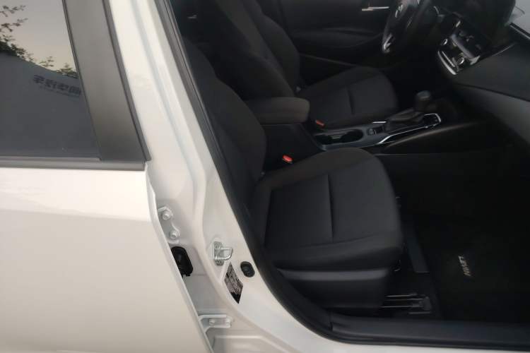 Used Toyota Levin 2024 Smart Electric Hybrid Dual-Engine 1.8L Leading Edition Right Front Seat