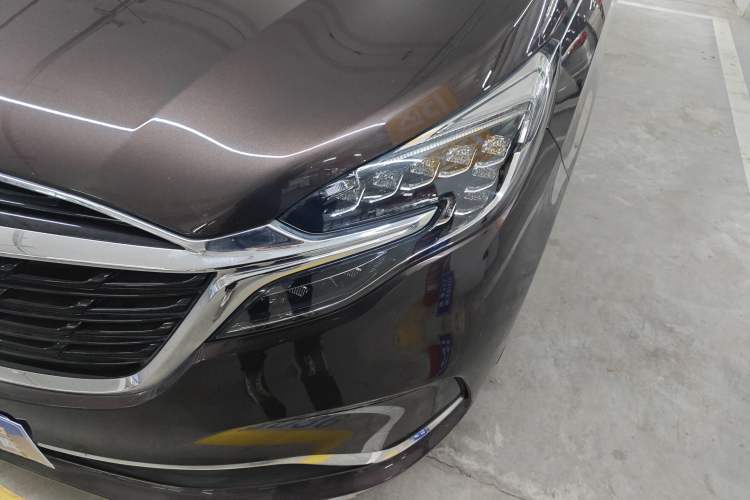 Used Buick GL8 2021 ES Landtrek 653T Comfort Edition
