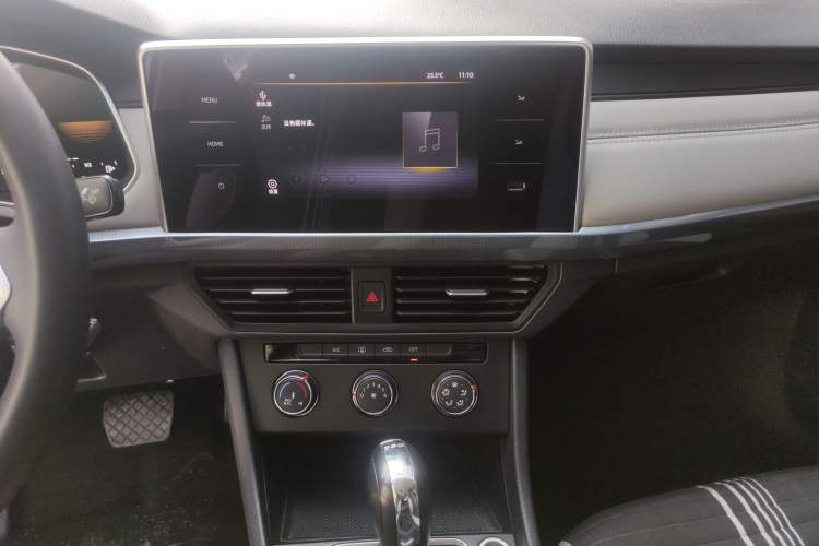 Used Volkswagen Bora 2024 200TSI DSG Comfort Edition Audio And AC Panel