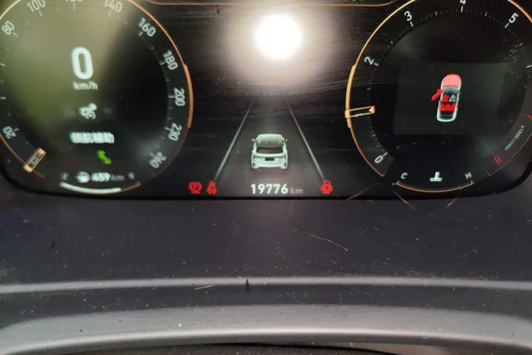 Used Lynk & Co 06 2023 Remix 1.5T Hero Odometer Close Up