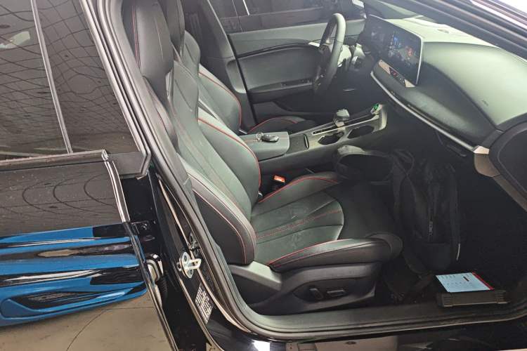 Used MG 7 2025 2.0T Trophy+ Super Intelligent Driving Edition