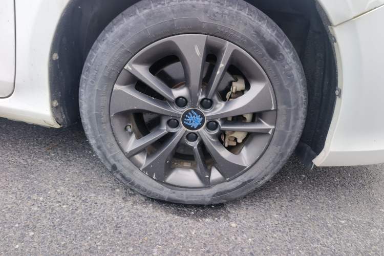 Used BYD Qin New Energy 2017 1.5T Luxury Model