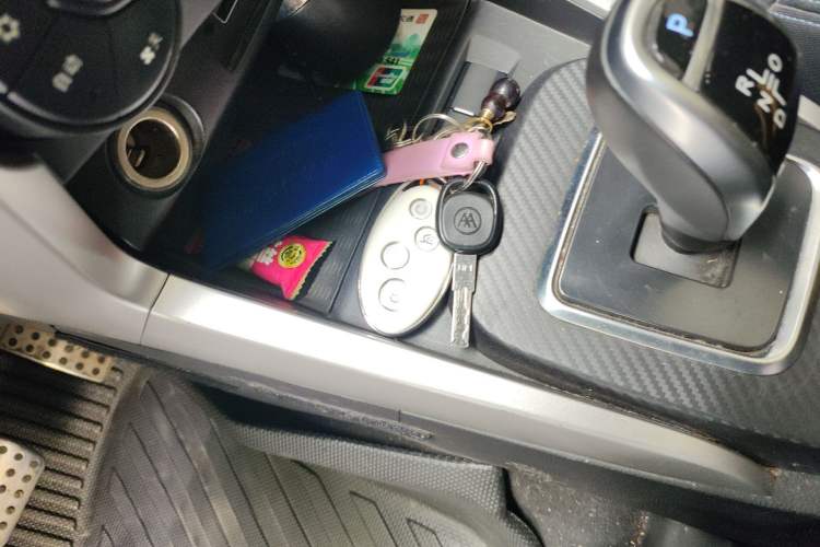 Used BYD Yuan New Energy 2018 EV360 Smart Connect Cool Edition Vehicle Key