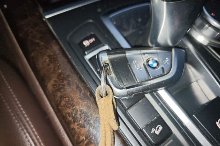 Used BMW X5 2018 xDrive28i
