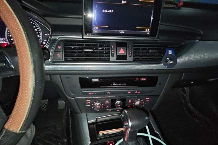 Used Audi A6L 2014 TFSI Standard Model Audio And AC Panel