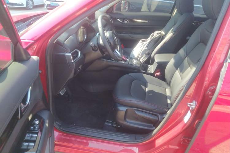 Used Mazda CX-5 2017 2.0L Automatic 2WD ZhiShang Trim China V Standard