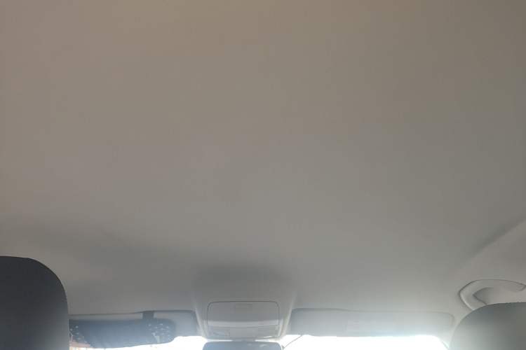 Used Volkswagen Tiguan 2015 1.8TSI Automatic Two-Wheel Drive Comfort Edition Headliner