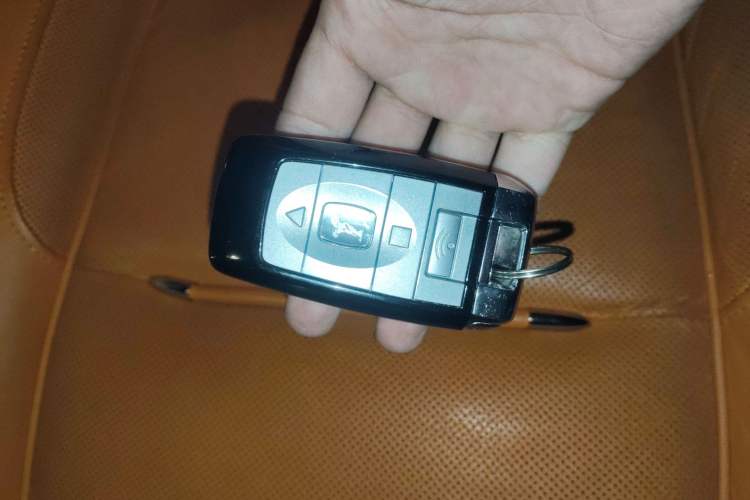 Used Rolls-Royce Dawn 2018 6.6T Standard Edition
