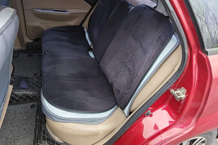 Used Buick Excelle 2011 1.6 LX-MT
