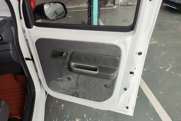 Used Wuling Zhiguang New Energy 2025 Comfort Model