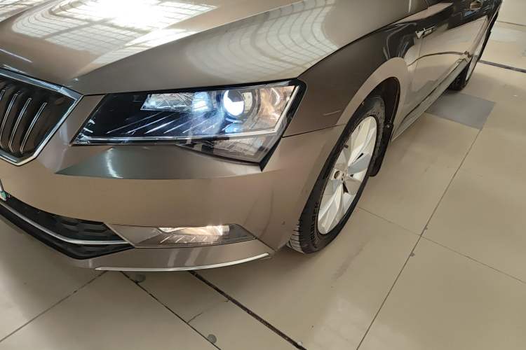 Used Skoda Superb 2016 TSI280 DSG Innovation Edition
