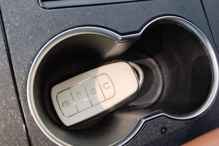 Used Chery Tiggo 8 PLUS 2022 290TGDI DCT Luxury Edition