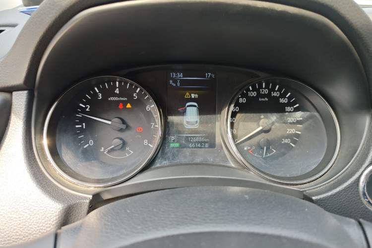 Used Nissan Qashqai 2016 2.0L CVT Deluxe Edition
