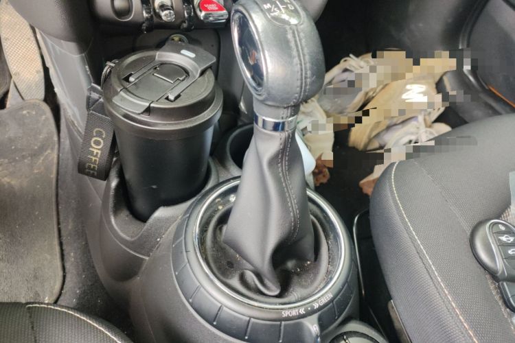 Used MINI MINI 2014 1.5T COOPER Fun
