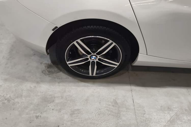 Used BMW 1 Series 2018 118i Sport Design Package
