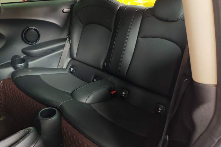 Used MINI 2022 1.5T COOPER Classic Edition
