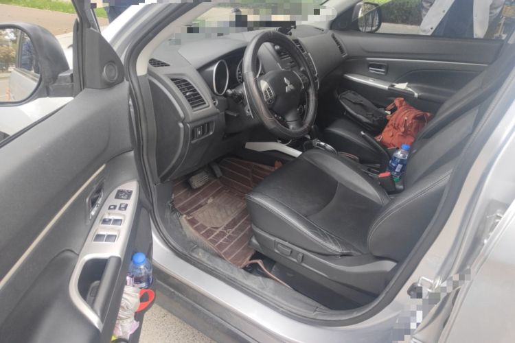 Used Mitsubishi ASX 2013 2.0L CVT 4x4 Flagship Edition Driver Seat