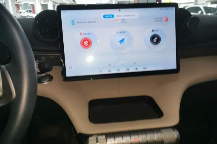 Used BYD Dolphin 2023 420 km Free Version Audio And AC Panel