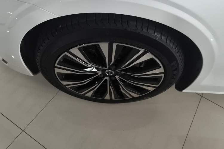 Used Volvo S60 2025 B4 Zhiyuan Luxury Edition