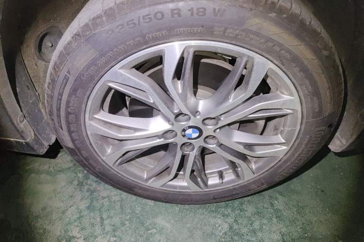 Used BMW X1 2018 sDrive20Li Leading Model
