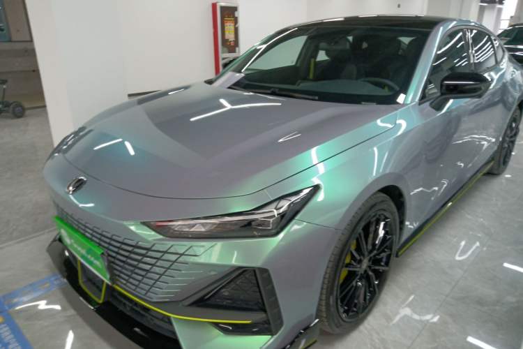 Used Changan UNI-V 2022 1.5T Sport Edition
