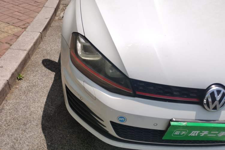 Used Volkswagen Golf GTI 2016 2.0 TSI GTI Right Front Headlight