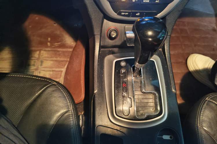 Used GAC Trumpchi GS5 2014 2.0L Automatic Two-Wheel Drive Anniversary Value Edition
