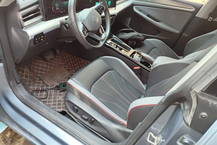 Used Volkswagen Lamando 2022 Lavida L 280TSI DSG Cool & Spicy Edition