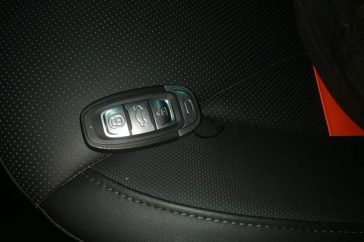 Used Hongqi E-QM5 2023 620km PLUS
