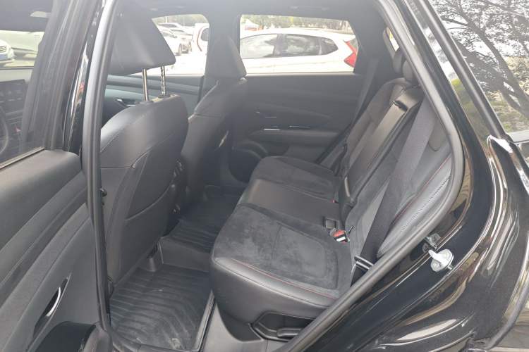 Used Hyundai Tucson 2025 Tucson L 1.5T Elite Edition N-Line Left Rear Seat
