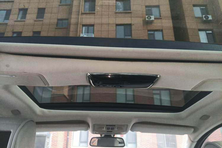 Used Jaguar XJ 2012 XJL 3.0 Panoramic Business Edition
