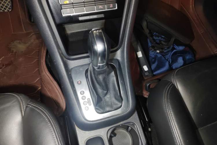 Used Volkswagen Sharan 2013 2.0 TSI Comfort Model
