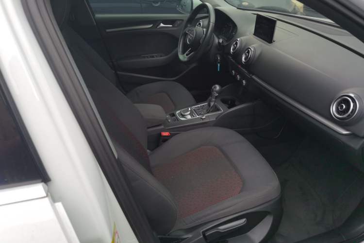 Used Audi A3 2019 Limousine 35 TFSI Ambition China VI