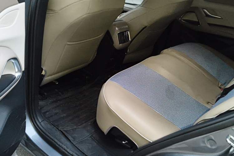 Used BYD Song Pro New Energy 2023 Champion Edition DM-i 110KM Beyond Model
