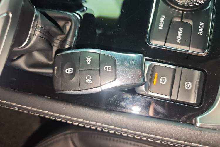 Used BAIC Off-Road BJ40 2023 2.0T Automatic Four-Wheel Drive Urban Hunter Edition Chivalrous Type