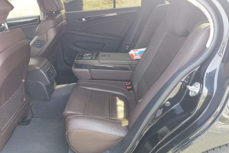 Used Hongqi H7 2018 2.0T Elite Edition Left Rear Seat