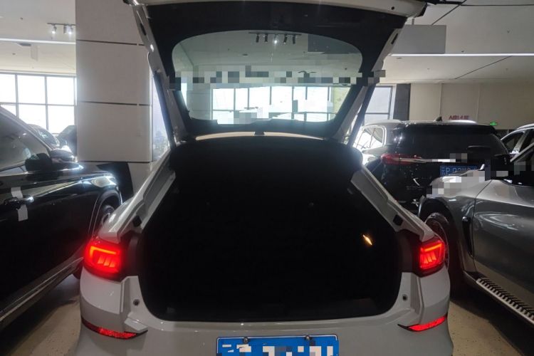 Used Volkswagen Lamando 2025 Lavida L 280TSI DSG Cool & Spicy Edition Trunk