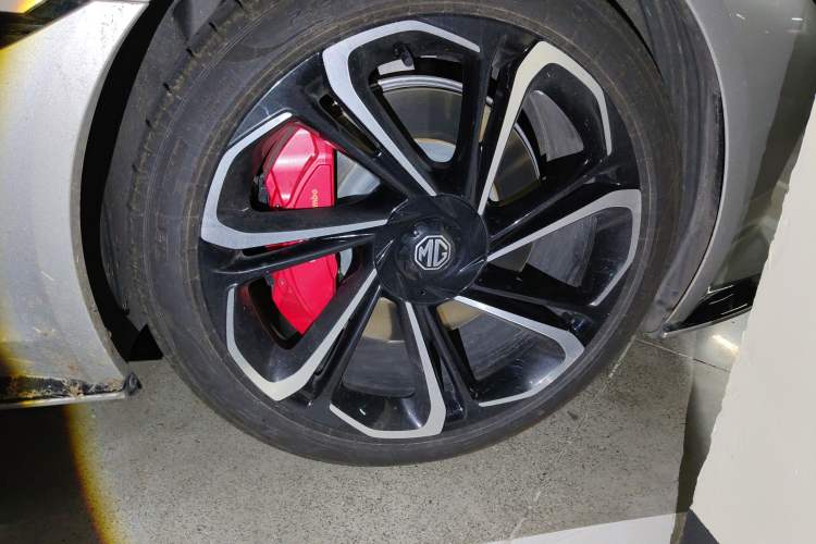 Used MG Cyberster 2024 580 km Ultra-Long Range Version