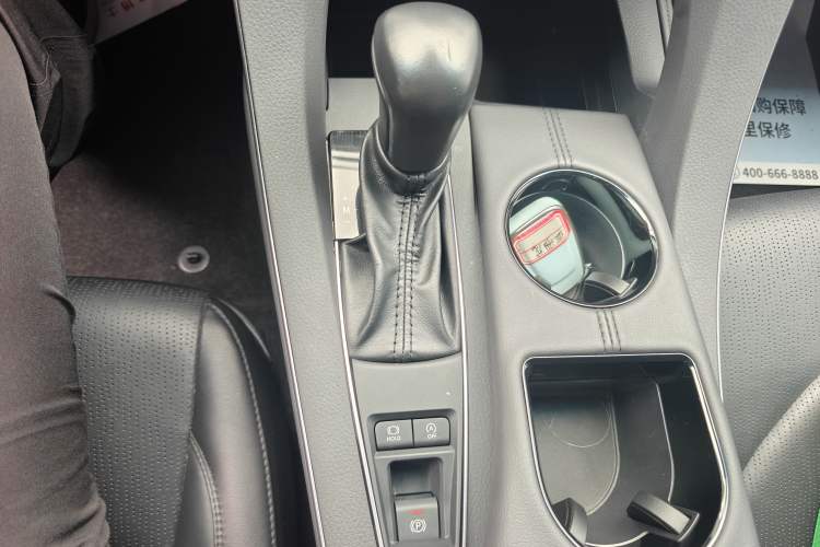 Used Toyota Avalon 2019 2.0L Luxury Edition China VI Standard

