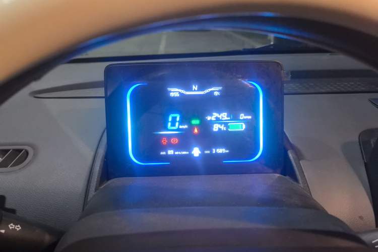 Used CHANGAN NEVO Lumin 2023 301km Honey Dew Edition
