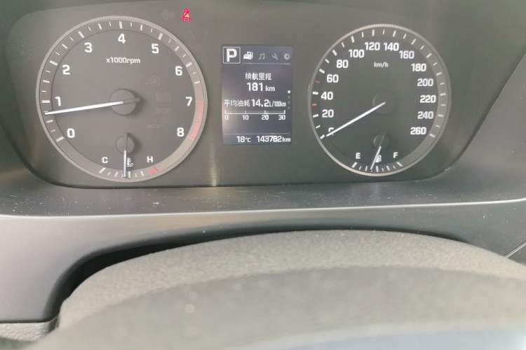Used Hyundai Sonata 2015 1.6T GS Fashion Edition Odometer Close Up