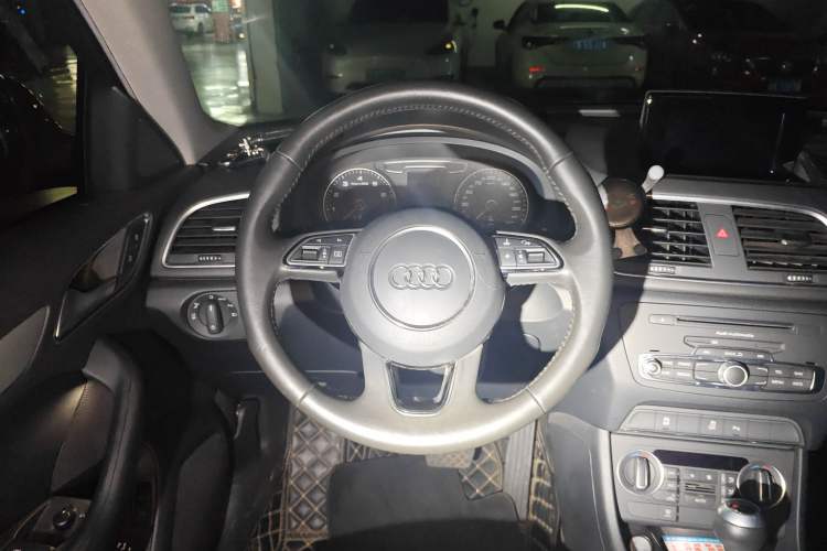 Used Audi Q3 2018 30th Anniversary Edition 30 TFSI Style Model