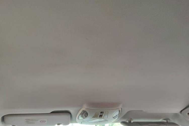 Used GAC Trumpchi GS5 2012 2.0L Manual Two-Wheel Drive Comfort Edition