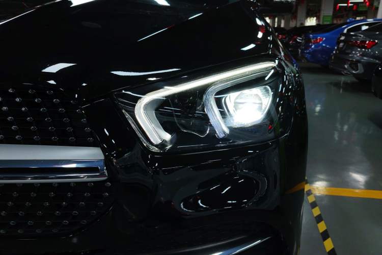 Used Mercedes-Benz GLE 2023 GLE 350 4MATIC Stylish Model Left Front Headlight