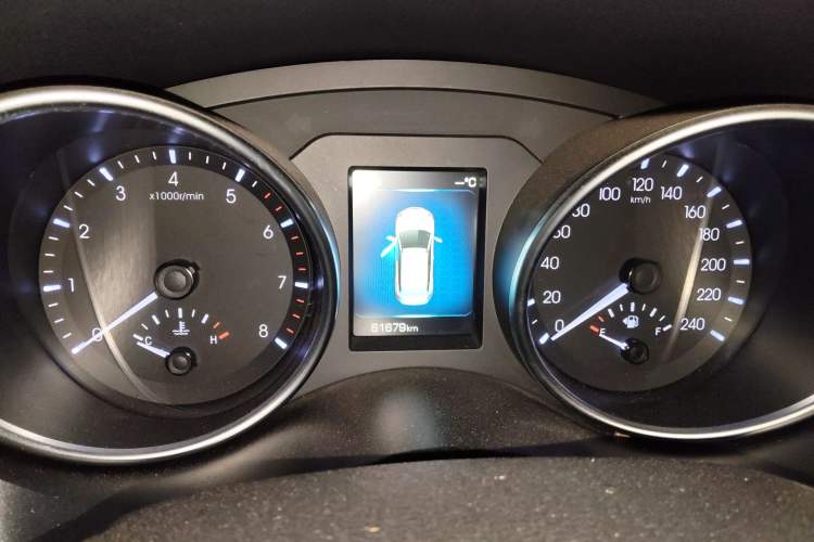 Used Haval H6 Coupe 2016 Blue Label 1.5T Manual Two-Wheel Drive Urban Model
